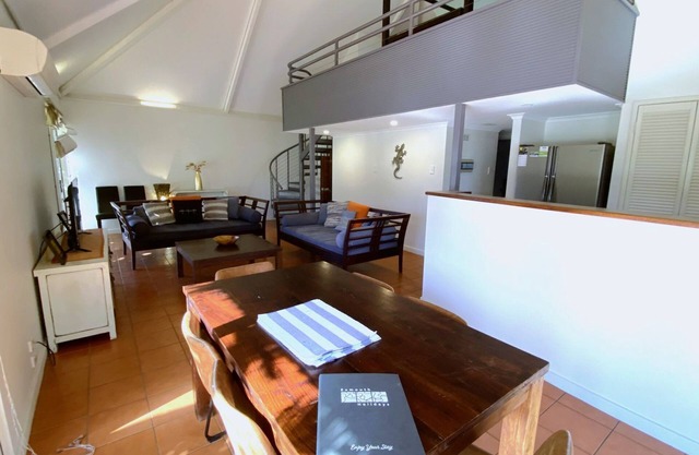 Osprey Holiday Village Unit 112 - 3 Bedroom Fully Self-Contained Holiday Accommodation