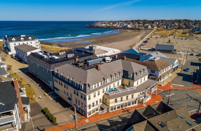 Outstanding location in the heart of Shorts Sands Village