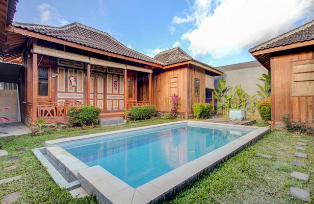 OYO 3834 House Tien