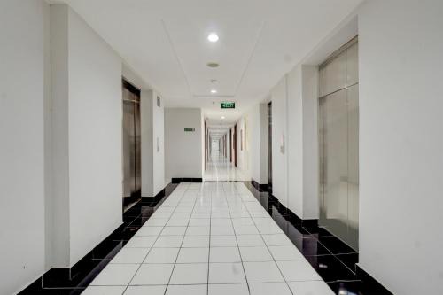 OYO 94837 Apartment Ekki Tower