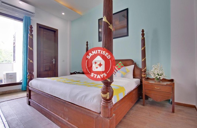 OYO Home 29847 Luxurious Rooms Sushant Lok