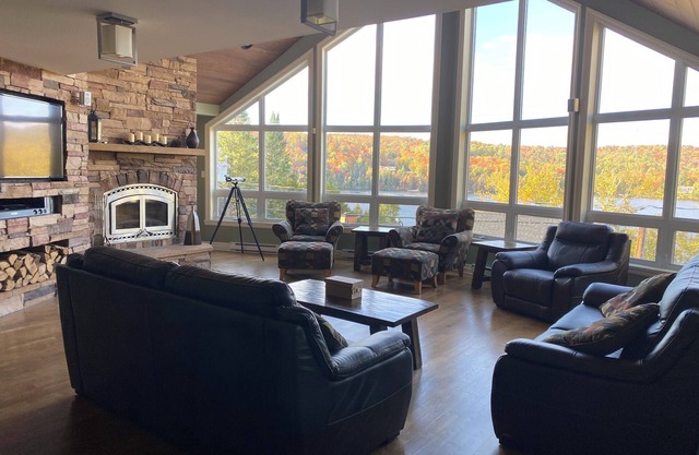 Panoramic view of Lac Masson. A lot of activities! Rental 31 days and more