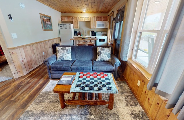 PA Grand Canyon, Mountain View, Pine Creek, Hot Tub, Fire Ring, Cherry Springs