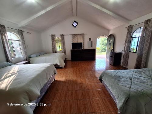 Pacaya House, Accommodation near Pacaya Volcano