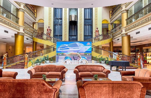Pacific Palace Hotel