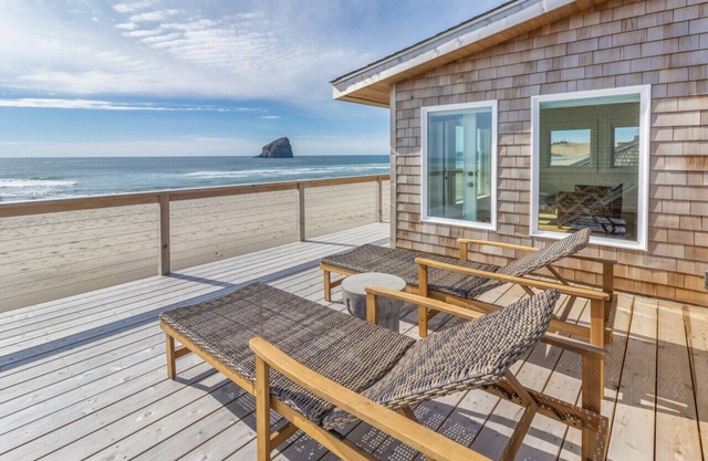 Pacifical Ocean Front Home