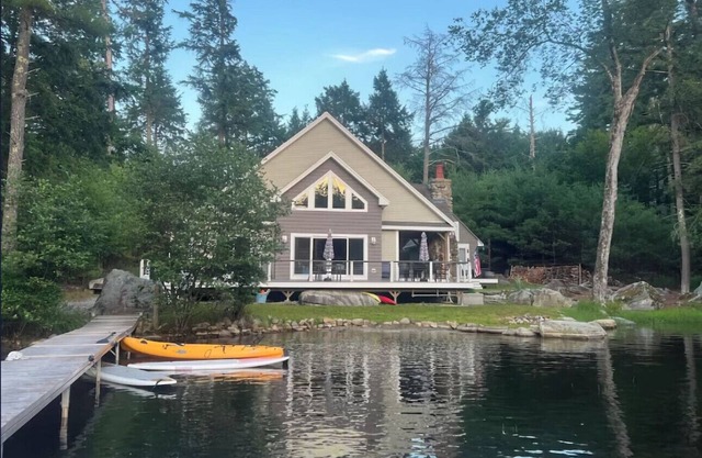 Paddle & Pine – Bear Island Getaway
