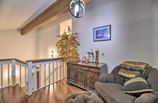 Pagosa Springs Townhome with Mountain Views!