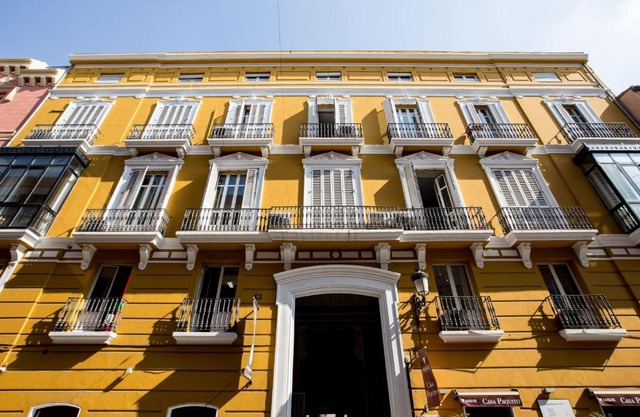 Palacio de Rojas by Moontels