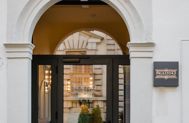 Palazzo 42