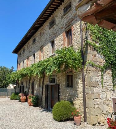 Palazzo Prugnoli, Monte Santa Maria Tiberina, 8 Bedroom villa with private pool & superb views