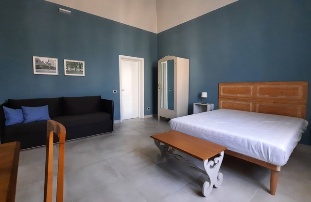 Palazzo Ricciardi - elegant apartments in an early 20th century mansion