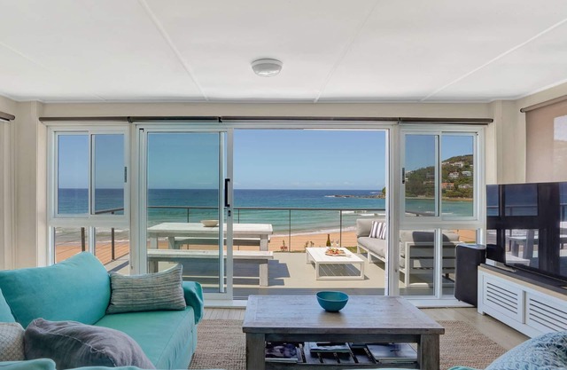 Palm Beach Front Rocklands