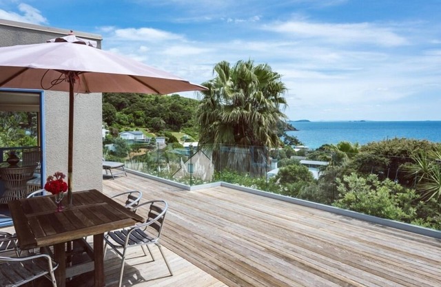 Palm Beach Lodge - Koru