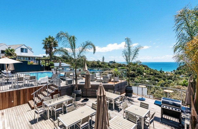 Palm Beach Oasis, Air conditioning, WiFi & SKY TV