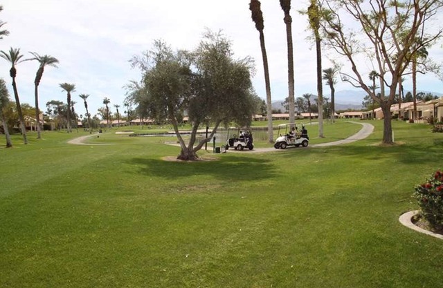 Palm Desert is beautiful! Front row views of the 6th Tee!