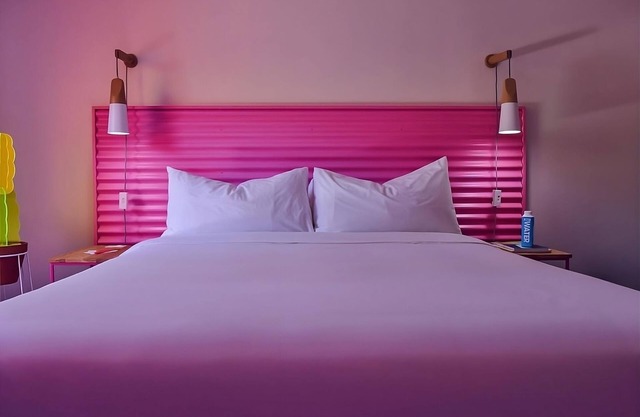 Palm Springs Shopping Fun! Unit Close to Shops, Museums, Entertainment!