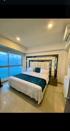 Palmetto elíptic apto 3302 vista al mar