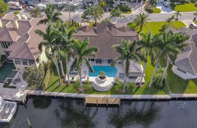 Palms by the Sea Villa