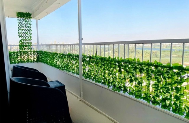 Panoramic Nile and pyramids view vintage apartment