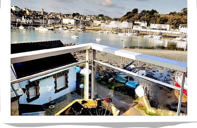 Panoramic view of Audierne leprincebleu.fr