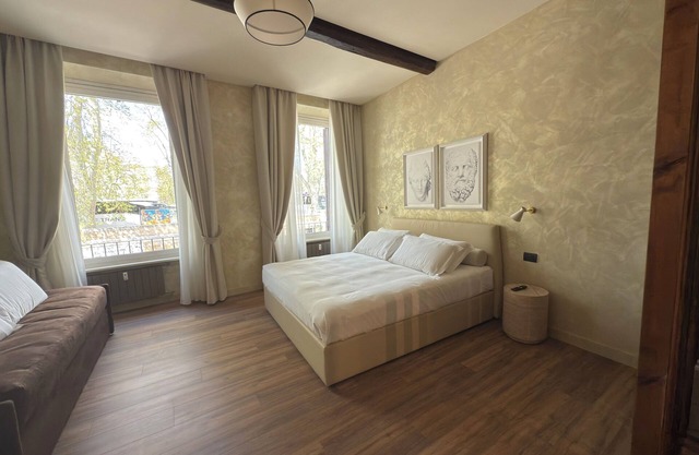 Pantheon Urbes Collection