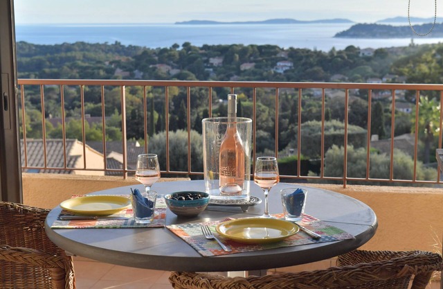 Papillon 🦋 — sunny bliss for max. 4 holiday-makers