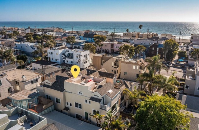 Paradise Combo on Ostend Ct.