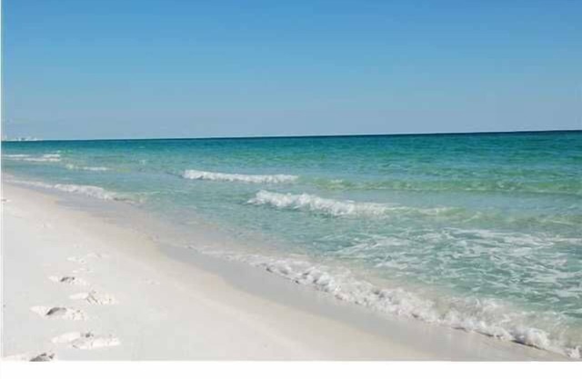 Paradise - Family Friendly - WIFI - Gulf View - Beach Service Included