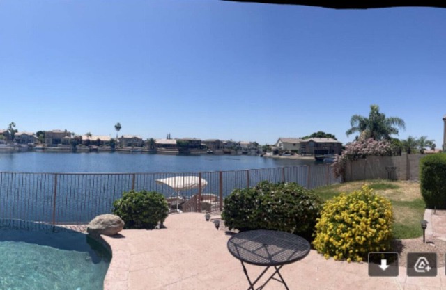 Paradise Lake with boat, fishing, infinity pool, water slide