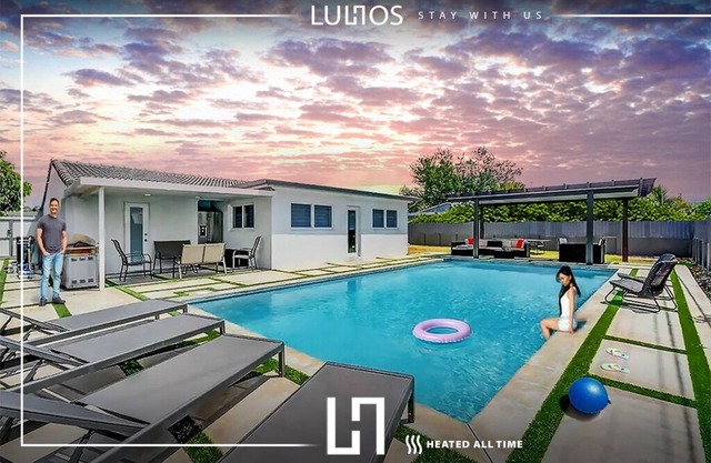 Paradise Near MIA: Pool, BBQ & Playground