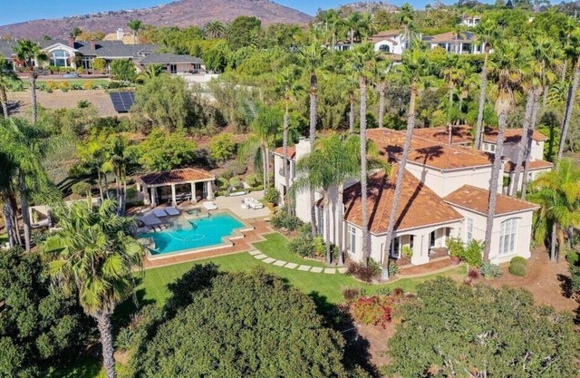Paradise Palm Ranch - Gorgeous Estate in Rancho Santa Fe