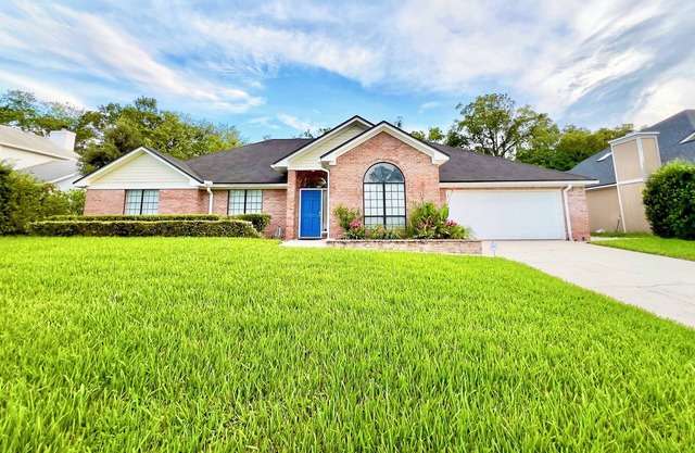 Paradise Zen ~New to Vrbo~ min to UNF & MAYO