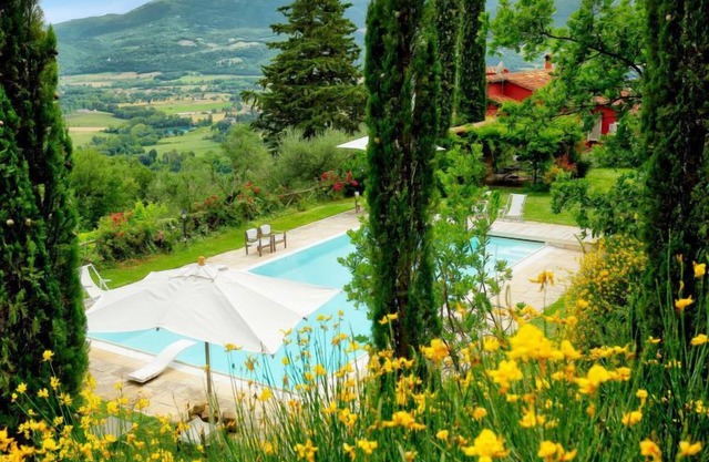 Paradiso by Interhome