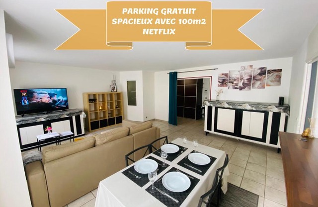 Parking & 100m2 en plein centre ville