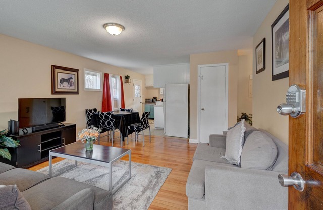 Parthenia 3BR@American Village - Private cul-de-sac home