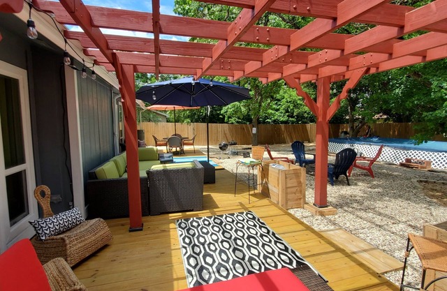 Party with a Jaccuzzi, Firepit and Backyard Games for 12+