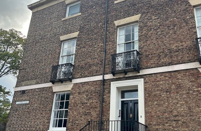 Pass the Keys | Coastal 2 - Bedroom Flat in Tynemouth | Sleeps 5