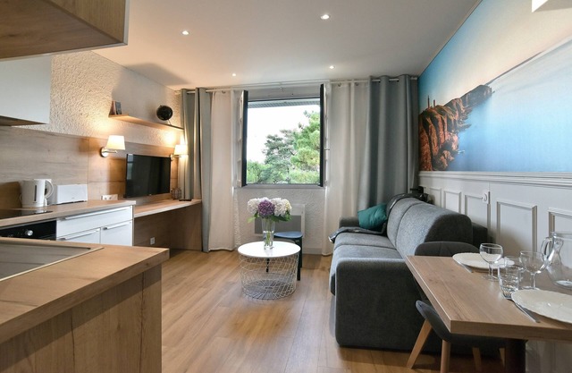 Paulette 14 - A Sables d'Or les pins, proche plage