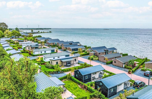 Pavilion 4 by Interhome