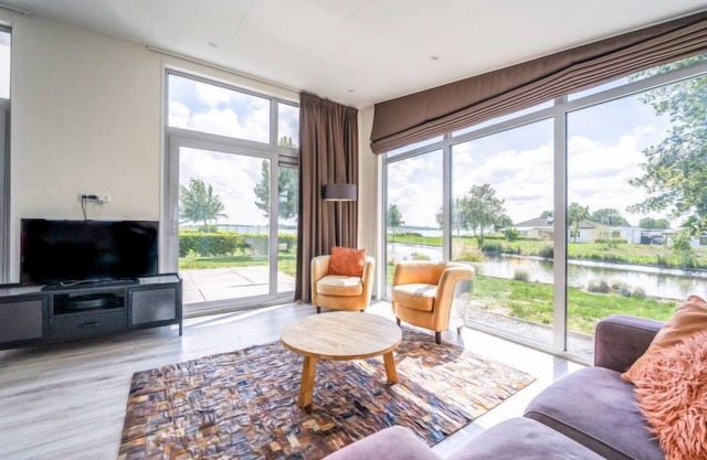 Pavilion 4 by Interhome