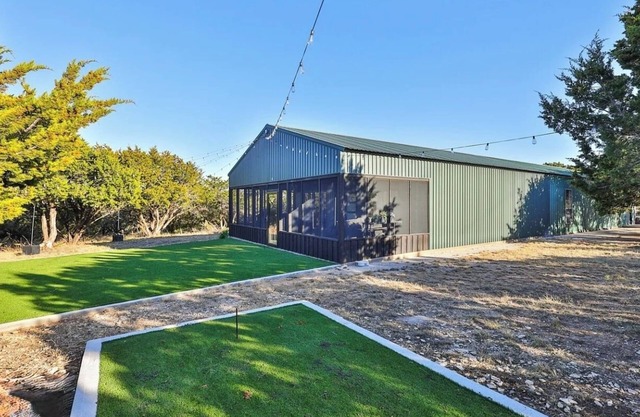 Peaceful Country Hideaway in a 2BR Barndominium – Minutes from Everything