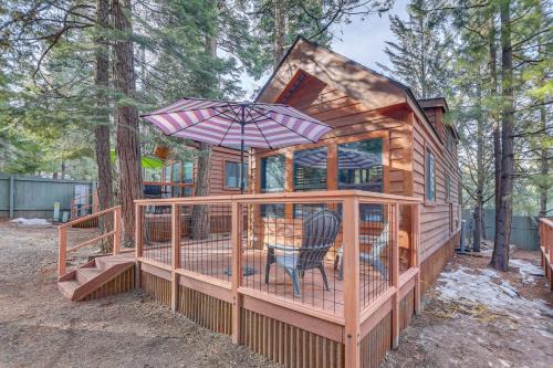 Peaceful Lake Almanor Hideaway, Fish, Hunt and Hike!
