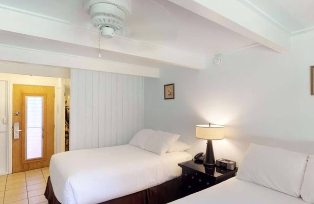 Peaceful Nature Retreat in a Scenic Ocean Front Hotel | Free Parking