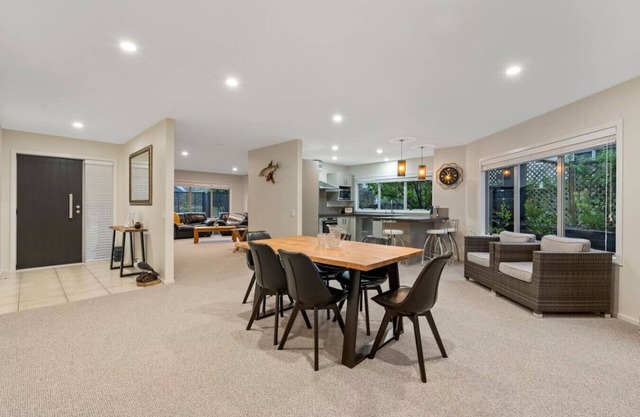 Peaceful on Punawai with WI-FI