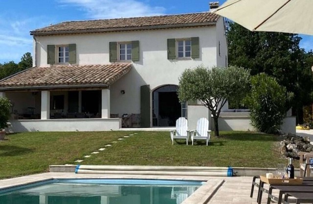 Peaceful Retreat in Pougnadoresse