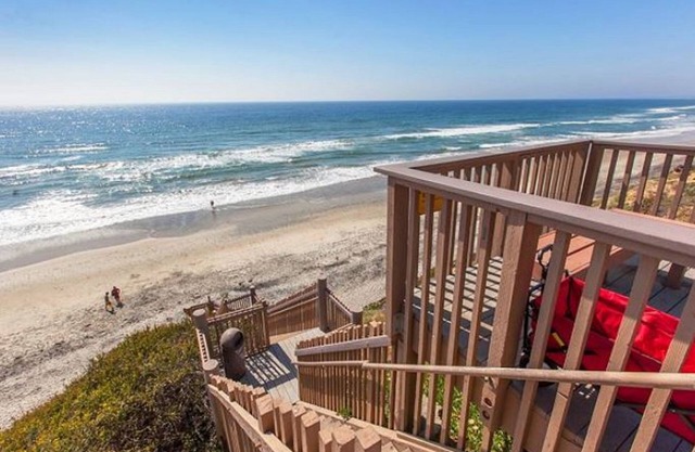 Peaceful Seaside Condo In Seabluffe, Leucadia. 1 Minute Walk To Private Beach.