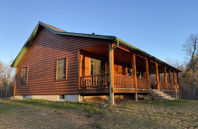 Peanut Gallery where memories are made. Now with high-speed internet!