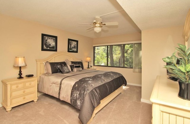 PEARL IN THE PALMS - SLEEPS 6,FREE BIKES, FREE WI-FI, POOL, TENNIS, GOLF & MORE