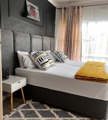 Pebetzel Luxury Home XX2